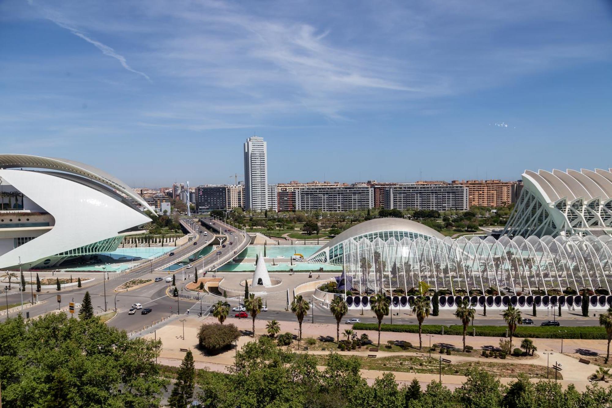 Travel Habitat Atico Calle De La Paz Valencia Eksteriør bilde