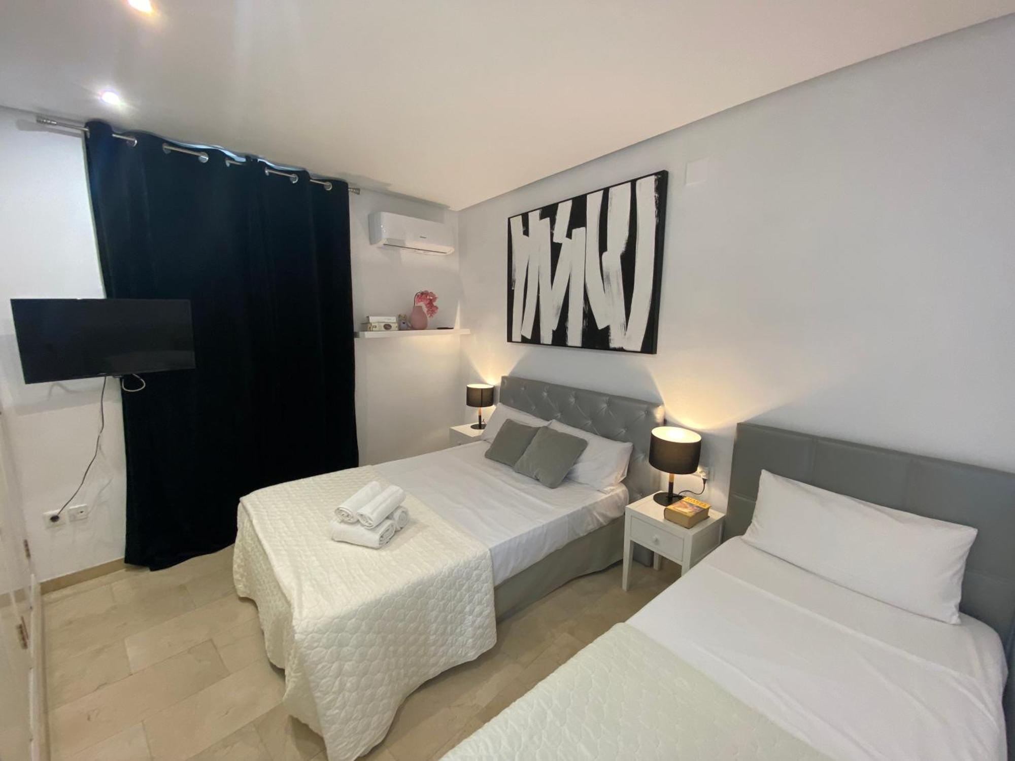 Travel Habitat Atico Calle De La Paz Valencia Eksteriør bilde
