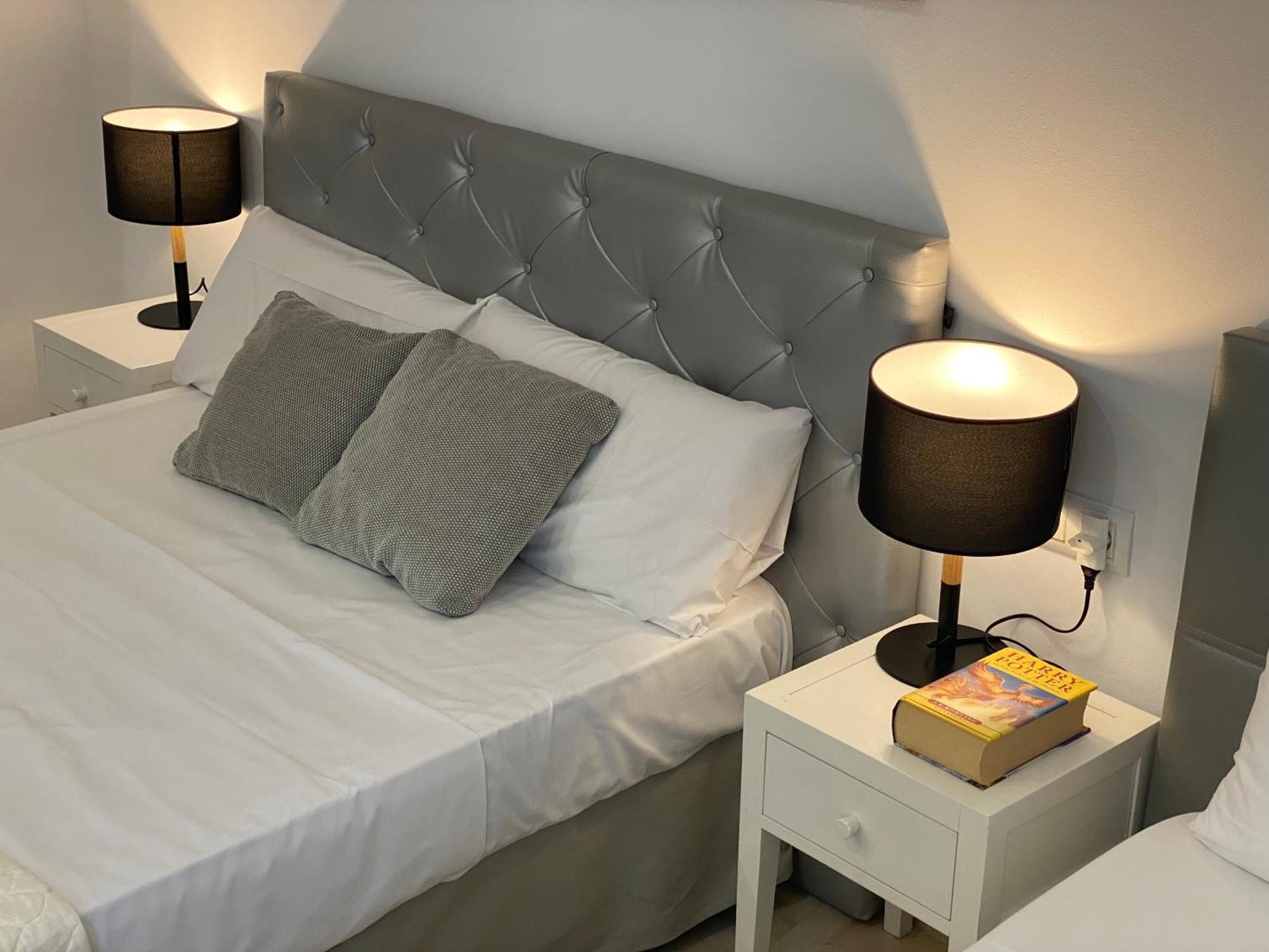 Travel Habitat Atico Calle De La Paz Valencia Eksteriør bilde